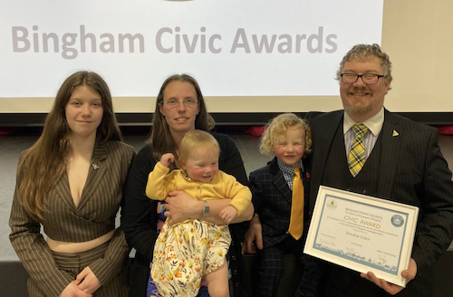Read more about the article Bingham funeral director wins community award