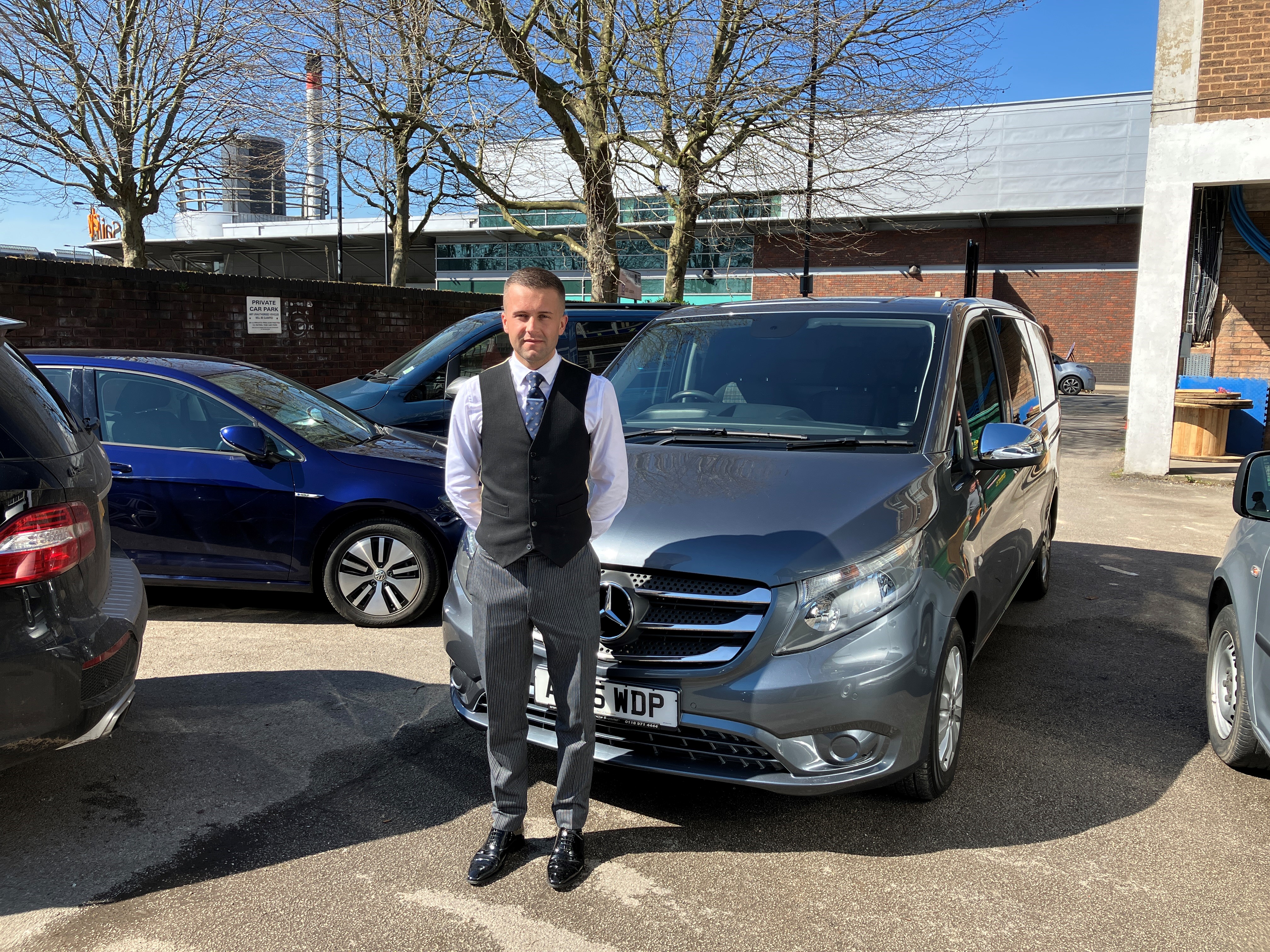Read more about the article Superior Vito and movie star hearse join T J Parry fleet