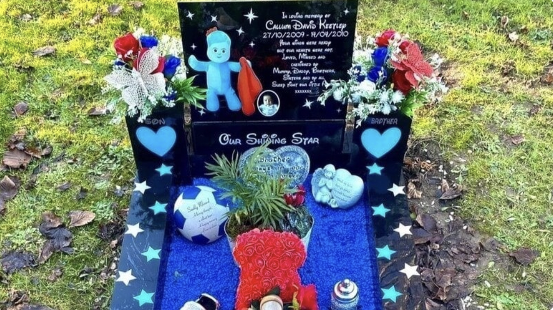 Read more about the article Mum battles council over baby son’s memorial